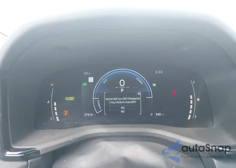 2025 Toyota Camry Le z USA, uszkodzony, nr VIN 4T1DAACK8SU004256